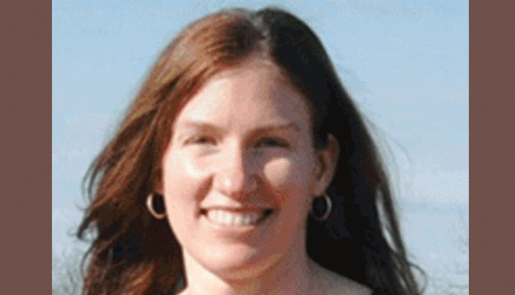 Lynne (Koinski) Davila